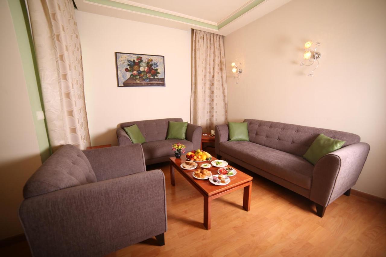 Princessa Hotel Jounieh Buitenkant foto